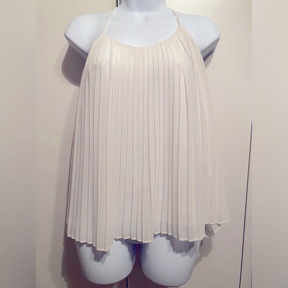 Zara Tops - Beautiful Pleated Spaghetti Strap Top